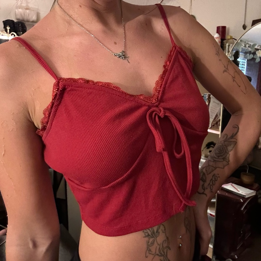 red lacy bow tank top